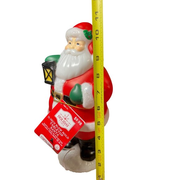 Holiday Time 11 Inch Blow Mold Tabletop Santa With Lantern Lights Up Ages 14+ - Picture 11 of 12